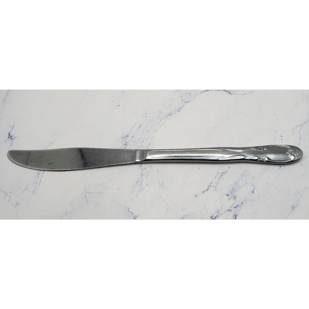 Stainless Steel 8 Inch Floral Pattern Flatware Butter Knife